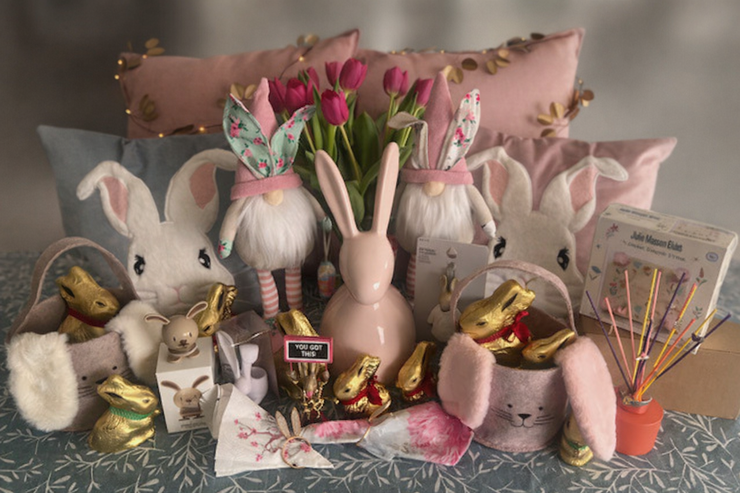 Bunny scatter cushion cover - Quirk Space