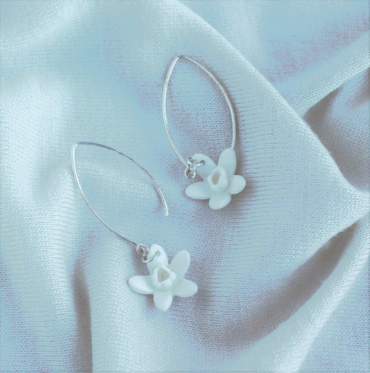 Floral Daffodil Earrings - Quirk Space