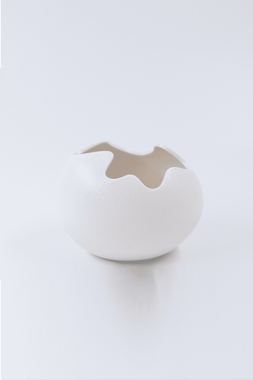 White Ceramic Eggshell Vase
