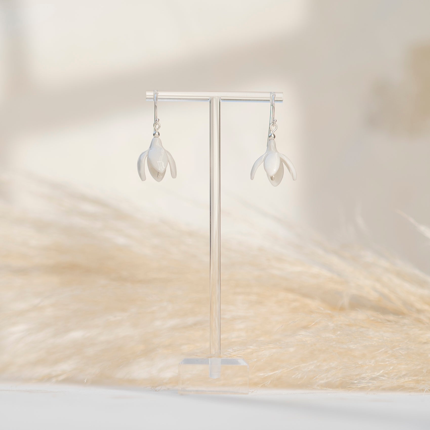 Floral Fuchsia Earrings - Quirk Space