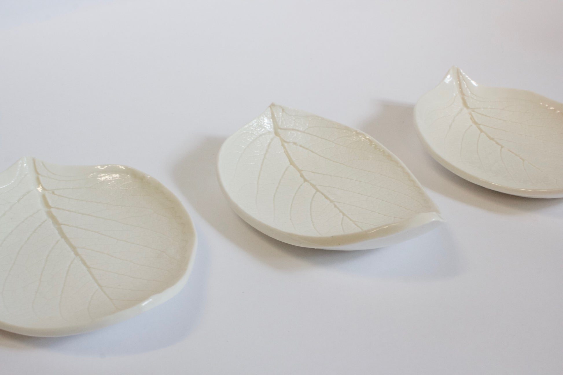 Dainty Porcelain Dishes - Quirk Space